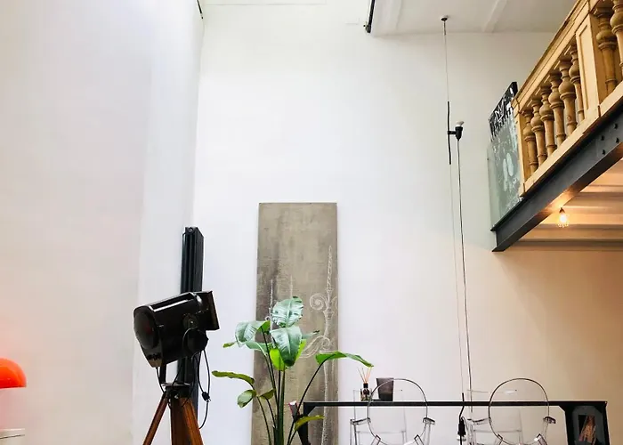Stylish Duplex With Private Terrace